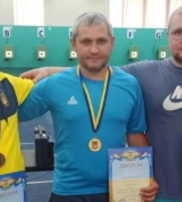 Рівняни везуть додому нагороди Чемпіонату України з кульової стрільби