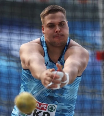 Дніпровський метальник молота став золотим призером чемпіонату Європи серед молоді