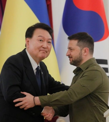 Корея увеличит в 2023 году военную и гуманитарную помощь Украине – президент Юн Сок Йоль