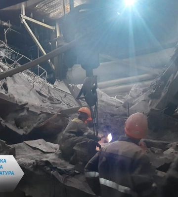 ДАХ ОБВАЛИВСЯ НА ТЕС У ДОНЕЦЬКІЙ ОБЛ., ОДИН ЗАГИБЛИЙ І ДВОЄ ЗНИКЛИ БЕЗВІСТИ, ТЕС ЗУПИНЕНО - МІНЕНЕРГО