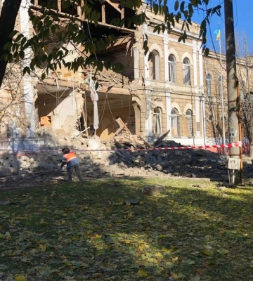 Починаємо відбудовувати Миколаїв – міський голова