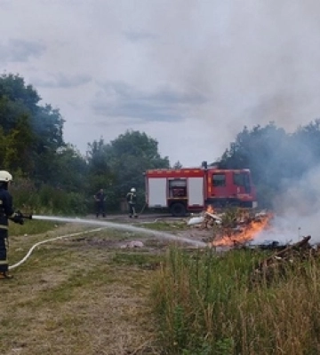 На Волині рятувальники загасили 5 пожеж: що горіло 