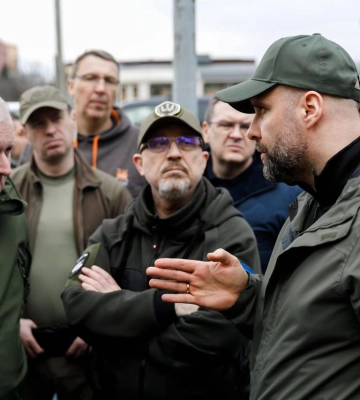 Резников заявил, что задачу надежной защиты неба в Харькове решают