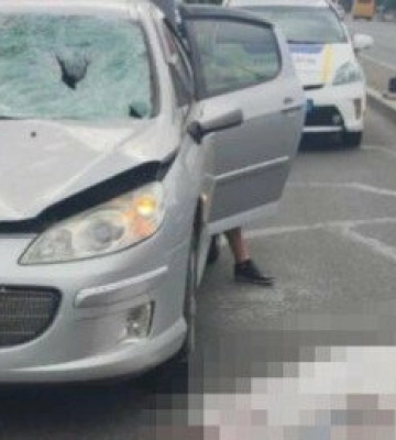 В Одесі автомобіль збив пішохода на смерть