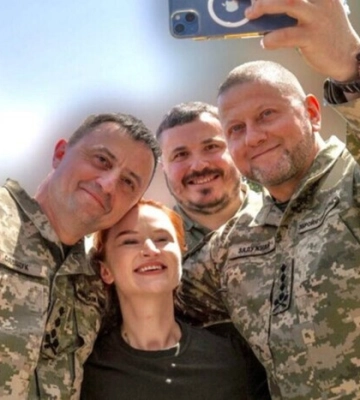 Пилоты ВСУ оригинально поздравили Залужного с юбилеем 