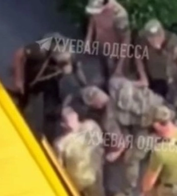 В Одесі працівники військкомату жорстко &quot;запакували&quot; чоловіка: їх &quot;покарають&quot; фронтом