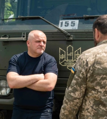 Депутат польського Сейму передав партію техніки бригадам Десантно-штурмових військ