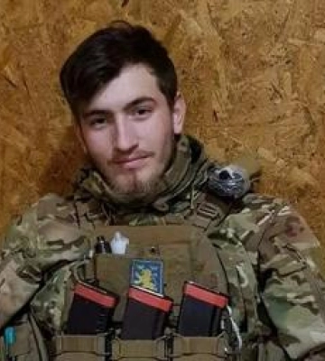Тіло полеглого азовця, який загинув під час теракту в Оленівці, поховають в Кременчуці