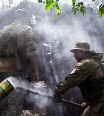 Ситуація на Сході загострилась. Ворог наступає на Куп’янському напрямку, йдуть запеклі бої. Біля Бахмуту є просування Сил оборони, - Міноборони