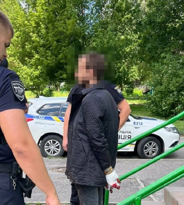 В Харькове 20-летний парень убил троих родственников, украл автомобиль и совершил смертельный наезд
