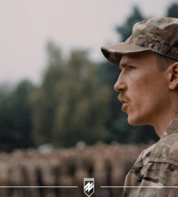 Скоро повернеться у стрій: командир «Азова» Денис Прокопенко зустрівся зі своїми бійцями