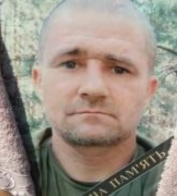 У Сумах поховали загиблого на Луганщині Костянтина Загребельного