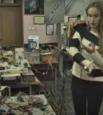 Школярка з Луцька розробила пристрій для знешкодження мін та боєприпасів. Відео