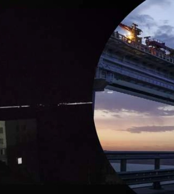 &quot;Надзвичайна подія&quot; на Кримському мосту: хронологія 509 дня війни