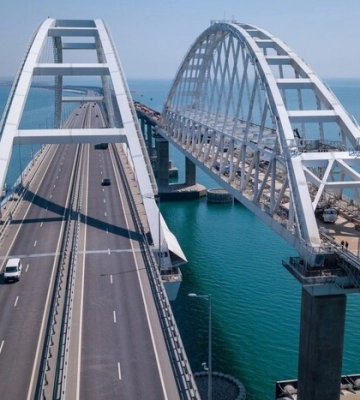 Окупанти розповіли, що пошкоджено на Кримському мосту