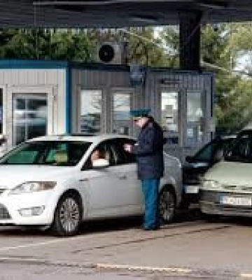 У І півріччі у зоні діяльності Закарпатської митниці зафіксовано майже 700 порушень