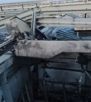 З&#039;явилося відео &quot;нічної атаки&quot; на Кримський міст