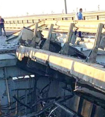 У рф офіційно визнали, що на Кримському мосту є пошкодження