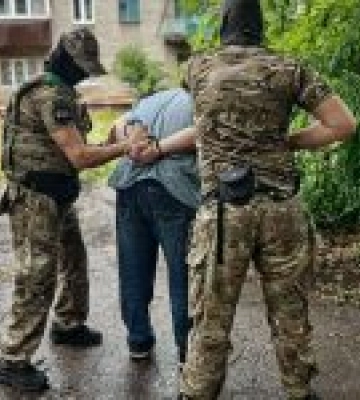 СБУ затримала інформатора, який «звітував» фсб про наслідки російського удару по кафе у Краматорську
