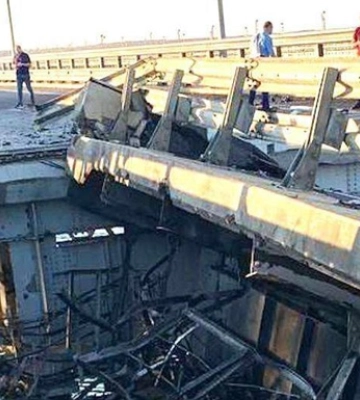 В ОП відреагували на вибухи на Кримському мосту