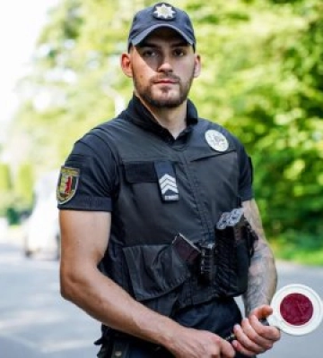 Поліція про ситуацію на автошляхах Закарпатської області: Подробиці щодо аварійності