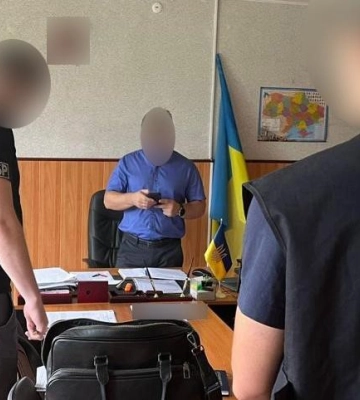 Посадовця зі служби безпеки транспорту Полтавщини взяли під домашній арешт