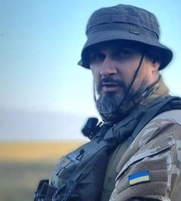 &quot;Bradley урятував нам життя&quot;: режисер Олег Сенцов потрапив під артобстріл