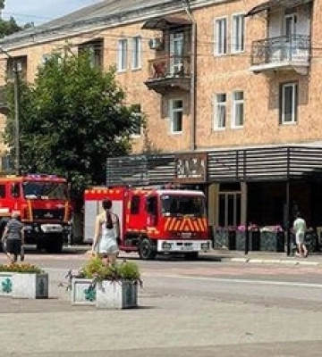 На Волині через запах підгорілої їжі до кафе викликали пожежників 