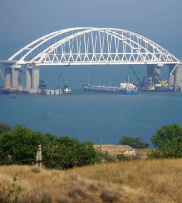 У рф офіційно визнали, що на Кримському мосту є пошкодження