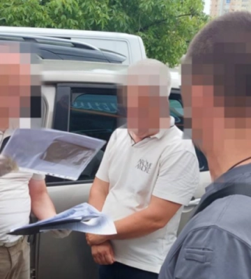 Суд відпустив посадовця, якого спіймали на хабарі біля Волинської ОВА