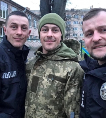 Весілля переносили чотири рази: військовий з Волині, який був у полоні 340 днів, одружився