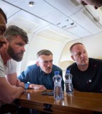 Україна повернула на батьківщину п’ятьох захисників «Азовсталі»
