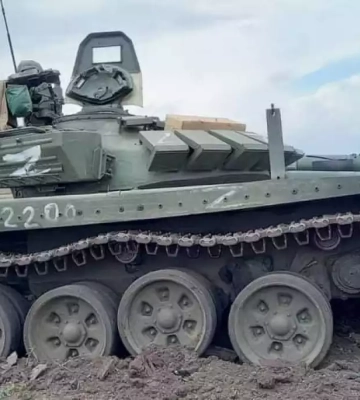 На тимчасово окупованих територіях Донеччини росіяни спонукають населення підтримувати війну