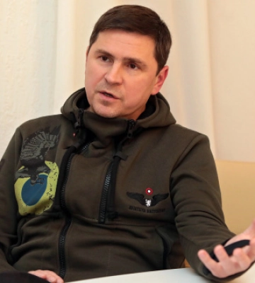 Подоляк пояснив, чому Росія сама могла здійснити підрив Керченського мосту