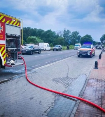Вогнеборці ліквідували значну пожежу у Тячеві