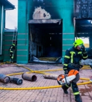 Вогнеборці ліквідували значну пожежу у Тячеві