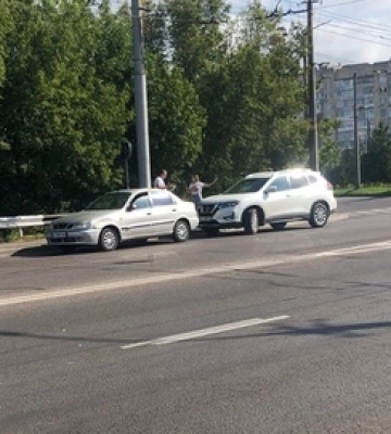 У Луцьку – ранкова ДТП на мосту 