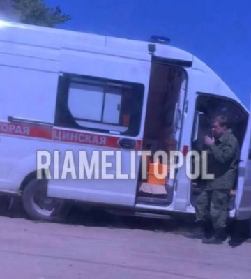 Из Мелитополя оккупанты на вертолетах забирают тяжело раненых (фото, видео)