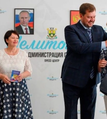 В Мелитополе и Бердянске оккупанты «садят на проценты» владельцев украинских паспортов и передают списки полицаям