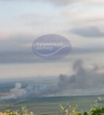 В оккупированном Крыму горит склад боеприпасов – видео