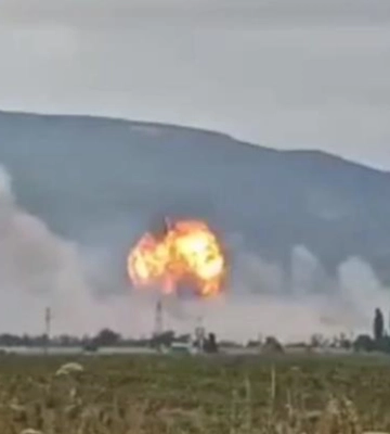На полигоне в Крыму возник пожар, раздаются взырвы