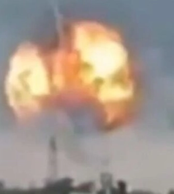 Момент взрыва на российском складе боеприпасов в оккупированном Крыму. ВИДЕО