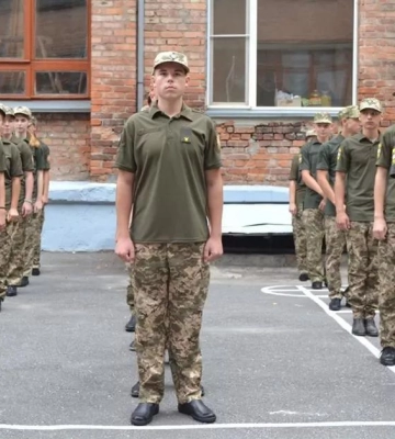 До нового військового ліцею у Полтаві цьогоріч наберуть 90 юнаків і дівчат