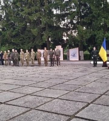 Зеленський із командирами з «Азовсталі» приїхав у Львів (відео)