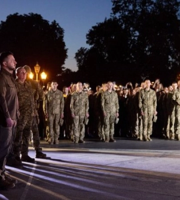 Президент України взяв участь у молитві біля пам&#039;ятника Тарасові Шевченку у Львові