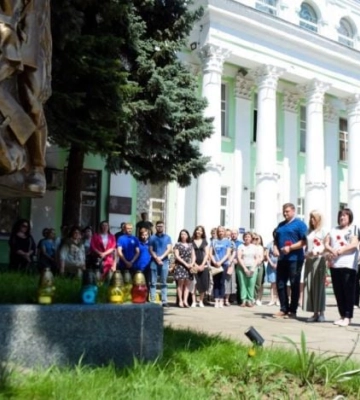 В Мелитополе сотрудникам фейковго университета опять не платят зарплату, а в вуз принимают всех подряд 