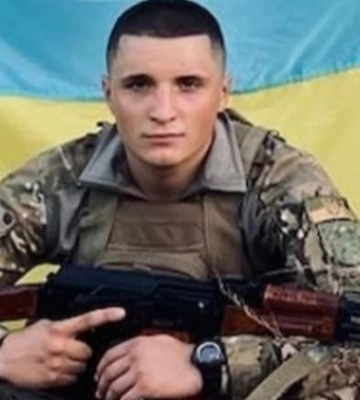 Загинув під час оборони Бахмута: 19-річному військовому зі Львова присвоїли звання Героя України