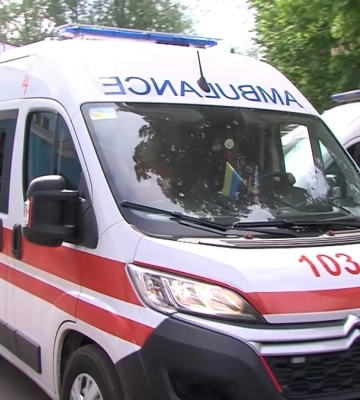 Поліцейські та рятувальники закликають жителів Рівненщини пропускати техніку зі спецсигналами (ВІДЕО)