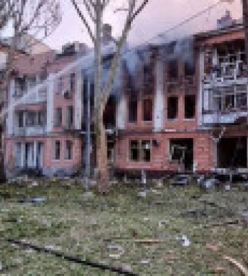 &quot;Це диво&quot;: у Миколаєві з-під завалів врятували двох людей