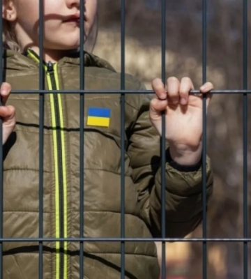 Росіяни вивозять старшокласників з окупованої території у військову академію